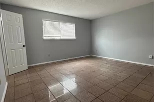 6701 Sands Point Dr, Houston, TX 77074 - Photo 15