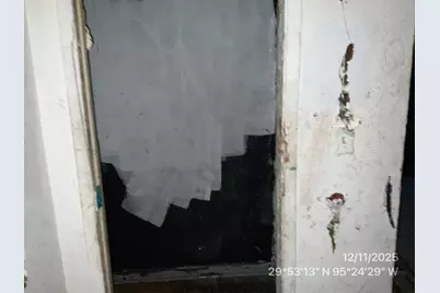 542 W Mierianne Street, Houston, TX 77037 - Photo 5