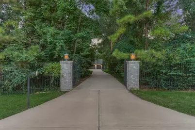 16707 Stonecrest Drive, Conroe, TX 77302 - Photo 7