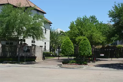 3138 Pemberton Walk, Houston, TX 77025 - Photo 1