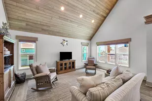 2312 Antigua Cir, Crystal Beach, TX 77650 - Photo 19