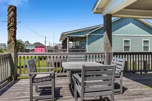 2312 Antigua Cir, Crystal Beach, TX 77650 - Photo 11