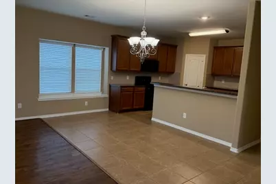 1092 Shadow Glenn Drive, Conroe, TX 77301 - Photo 5