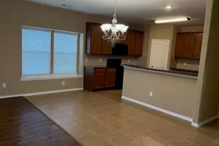 1092 Shadow Glenn Dr, Conroe, TX 77301 - Photo 5