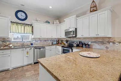 437 Pompano Street, Bayou Vista, TX 77563 - Photo 13