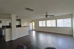 11734 Chanteloup Dr, Houston, TX 77047 - Photo 17