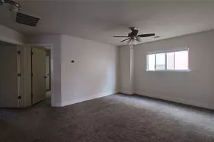 11734 Chanteloup Dr, Houston, TX 77047 - Photo 19