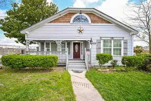 416 N Houston Ave, Humble, TX 77338 - Photo 1