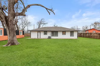 7938 Snowden Street, Houston, TX 77028 - Photo 33