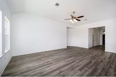 11025 Ondrea Drive, Willis, TX 77318 - Photo 5