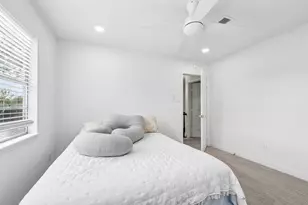 16410 Heatherdale Dr, Houston, TX 77059 - Photo 19