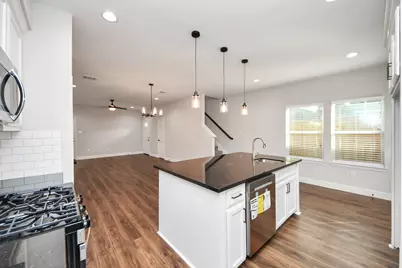 6910 J W Peavy Drive, Houston, TX 77011 - Photo 15