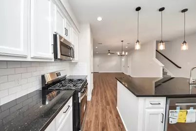 6910 J W Peavy Drive, Houston, TX 77011 - Photo 19