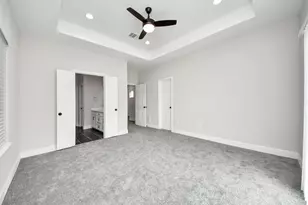 6910 J W Peavy Dr, Houston, TX 77011 - Photo 23