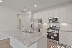 1987 Brookpointe Ln, Dayton, TX 77535 - Photo 9