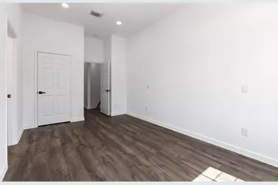18844 Elegance Avenue, Spring, TX 77379 - Photo 17