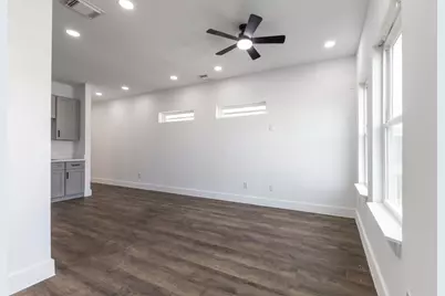 18844 Elegance Avenue, Spring, TX 77379 - Photo 11