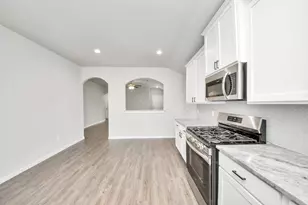 13211 Karan Park Ln, Houston, TX 77044 - Photo 7