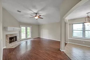 319 Cape Conroe Dr, Montgomery, TX 77356 - Photo 5