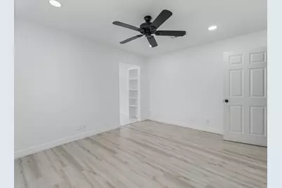 3832 Holly Glen Drive, Bay City, TX 77414 - Photo 17