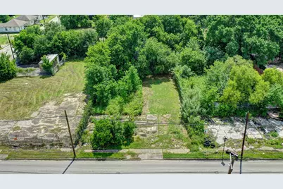 2418 Jensen Drive, Houston, TX 77026 - Photo 3