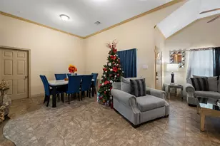 1541 3rd St, Hempstead, TX 77445 - Photo 3