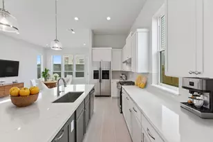 2706 Grand Fountains Dr, Houston, TX 77054 - Photo 9