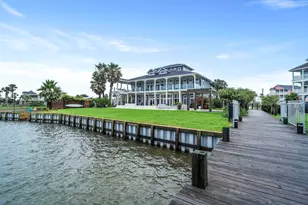1026 Lillian Ln, Galveston, TX 77554 - Photo 45