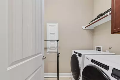 9609 Live Creek Lane, Pearland, TX 77584 - Photo 13