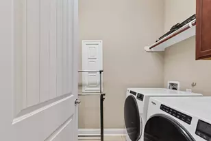 9609 Live Creek Ln, Pearland, TX 77584 - Photo 13