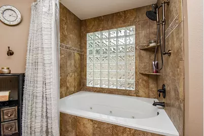 3830 E Creek Club Drive, Missouri City, TX 77459 - Photo 15