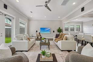 1505 Early Ln, Houston, TX 77055 - Photo 3