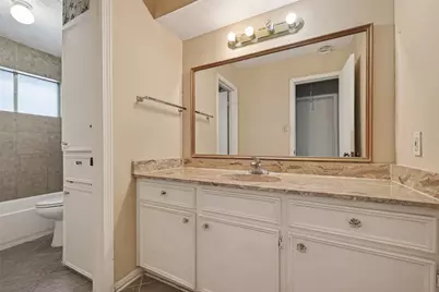 9326 Willow Meadow Drive, Houston, TX 77031 - Photo 25