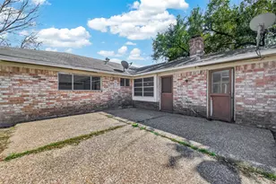9326 Willow Meadow Dr, Houston, TX 77031 - Photo 35