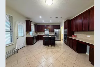 2819 Town Gate Court, Missouri City, TX 77459 - Photo 5