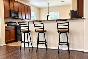 14226 Rim Side Trl, Houston, TX 77045 - Photo 9