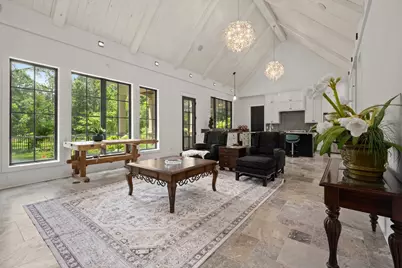 129 Stagecoach Circle, Huntsville, TX 77340 - Photo 11