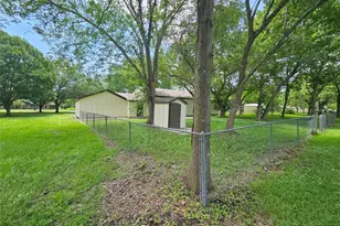 459 Live Oak Rd, Wharton, TX 77488 - Photo 27