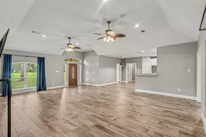 911 Winchester Bend, Huffman, TX 77336 - Photo 5