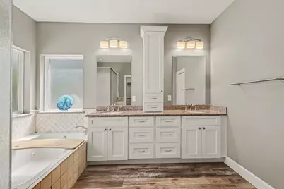 911 Winchester Bend, Huffman, TX 77336 - Photo 11