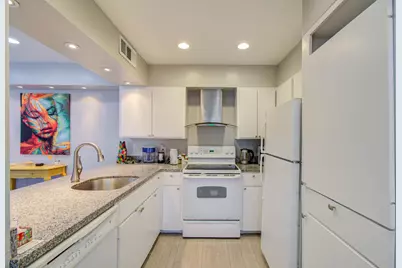 2575 Marilee Lane #1, Houston, TX 77057 - Photo 9