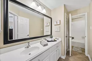 11 S Concord Valley Pl, The Woodlands, TX 77382 - Photo 33