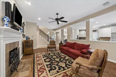 11 S Concord Valley Place, The Woodlands, TX 77382 - Photo 17