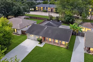 10911 Sageleaf Ln, Houston, TX 77089 - Photo 5