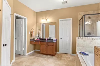 6102 Wickshire Drive, Rosenberg, TX 77471 - Photo 15