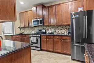 6102 Wickshire Dr, Rosenberg, TX 77471 - Photo 9