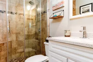 229 N Amherst Dr, West Columbia, TX 77486 - Photo 11