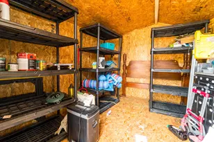 229 N Amherst Dr, West Columbia, TX 77486 - Photo 25