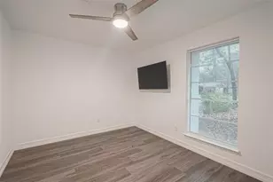 26415 Hunters Hollow Dr, Spring, TX 77380 - Photo 9