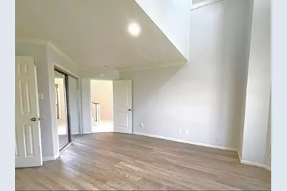18226 Vinland Drive, Houston, TX 77058 - Photo 9